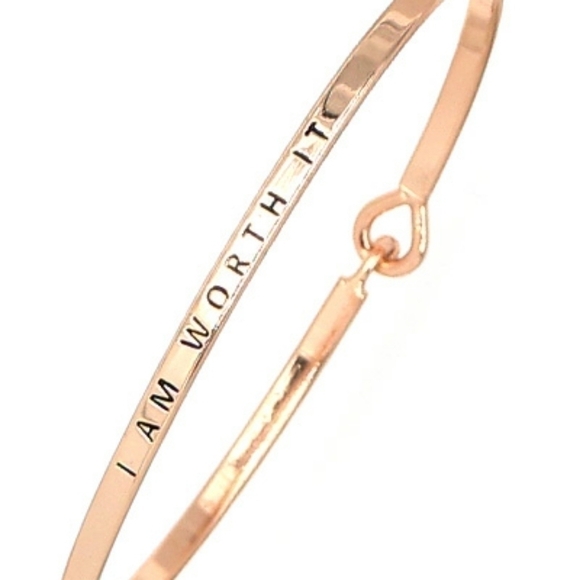 I Am Worth It Bracelet - Picture 1 of 1
